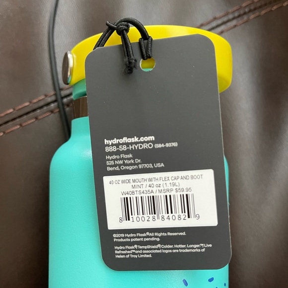 NEW Hydro Flask 40 oz Hawaii Limited Edition - Picture 4 of 4